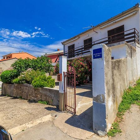 Apartments Klara Senj  Bagian luar foto